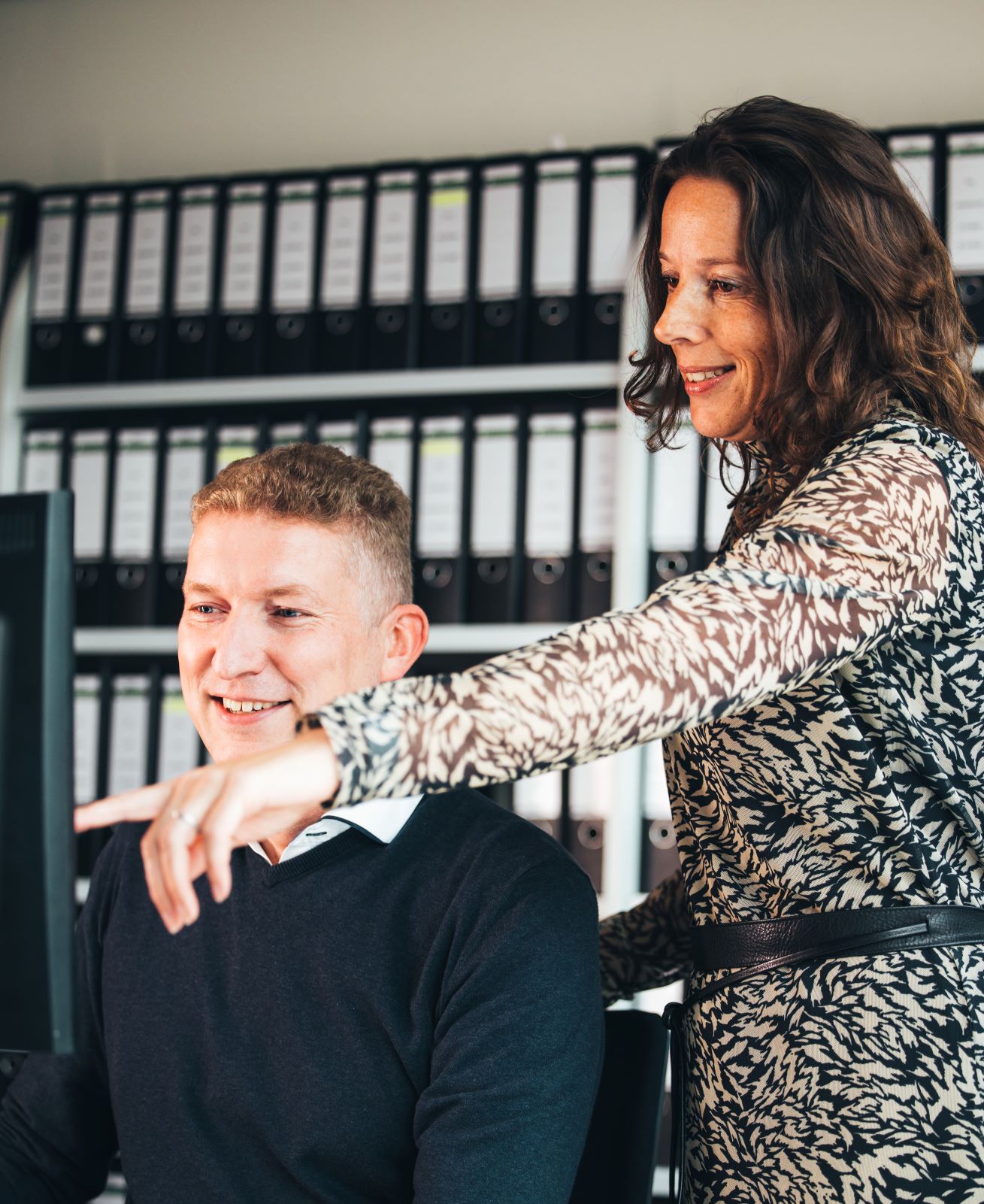 Junior Controller man en vrouw