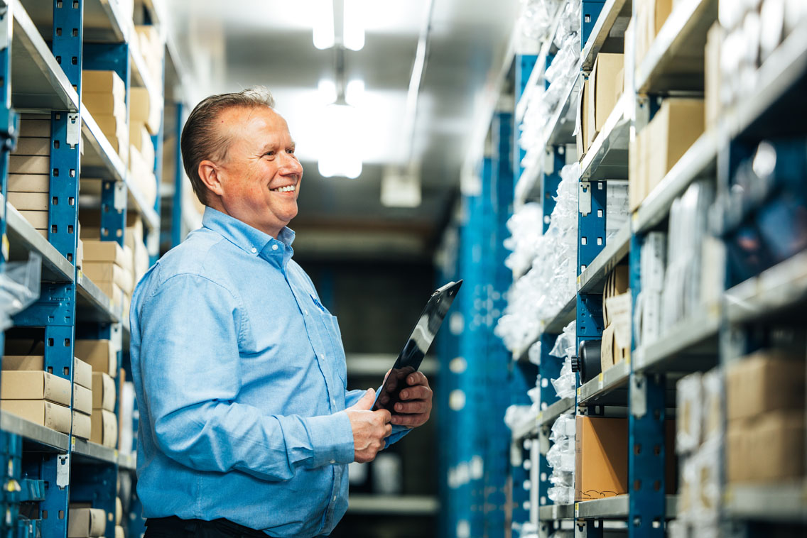 Magazijnmedewerker van Ames